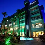 Quadas - Adult Only Hotel