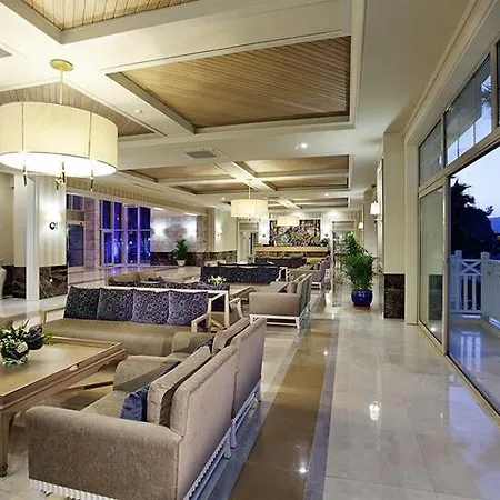 Quadas - Adult Only 4*