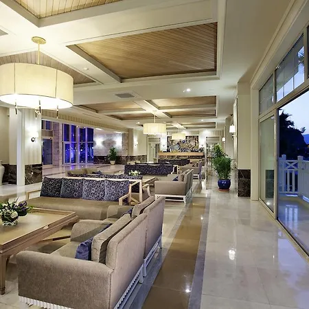 Quadas - Adult Only 4*