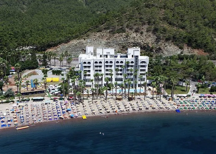 Quadas - Adult Only 4*