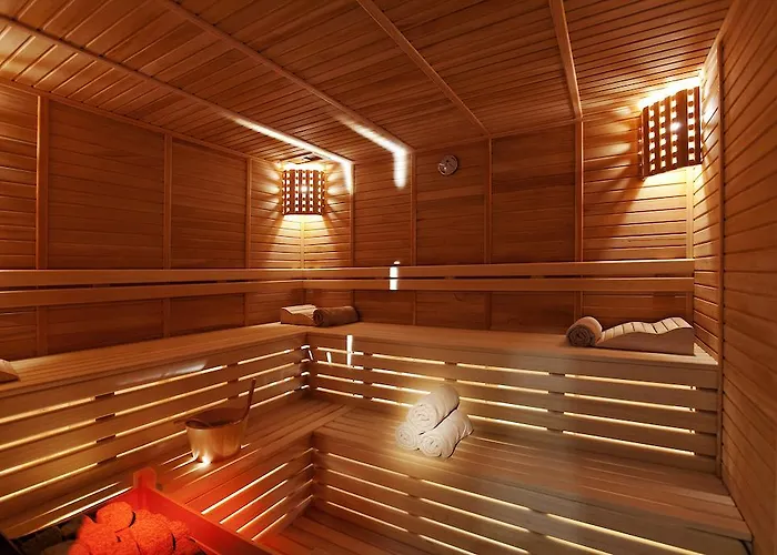 Quadas - Adult Only 말마리스