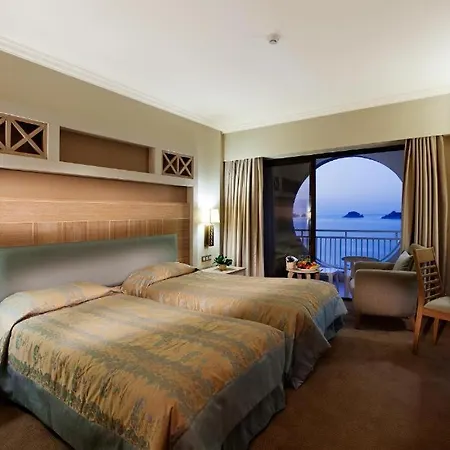 Quadas - Adult Only Hotel