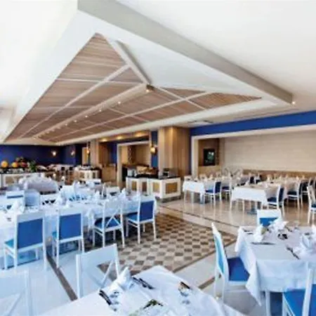 فندق كواداس - للبالغين فقط