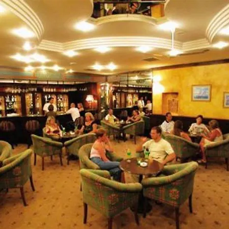 كواداس - للبالغين فقط