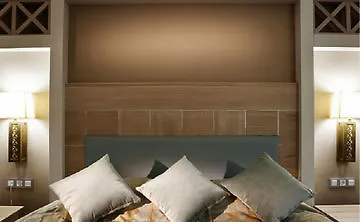 كواداس - للبالغين فقط 4*